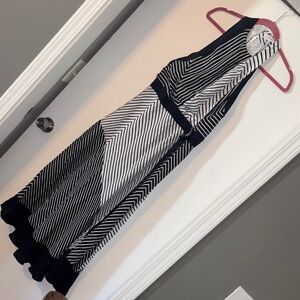 NWT Reiss ILA-Mono Stripe Maxi Dress
